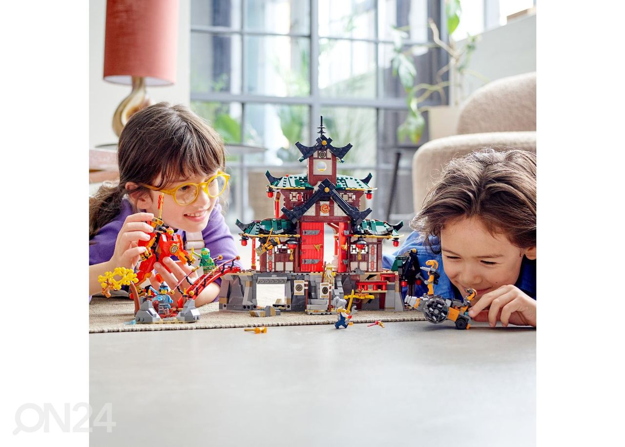 LEGO Ninjago Ninjade Dojo tempel suurendatud