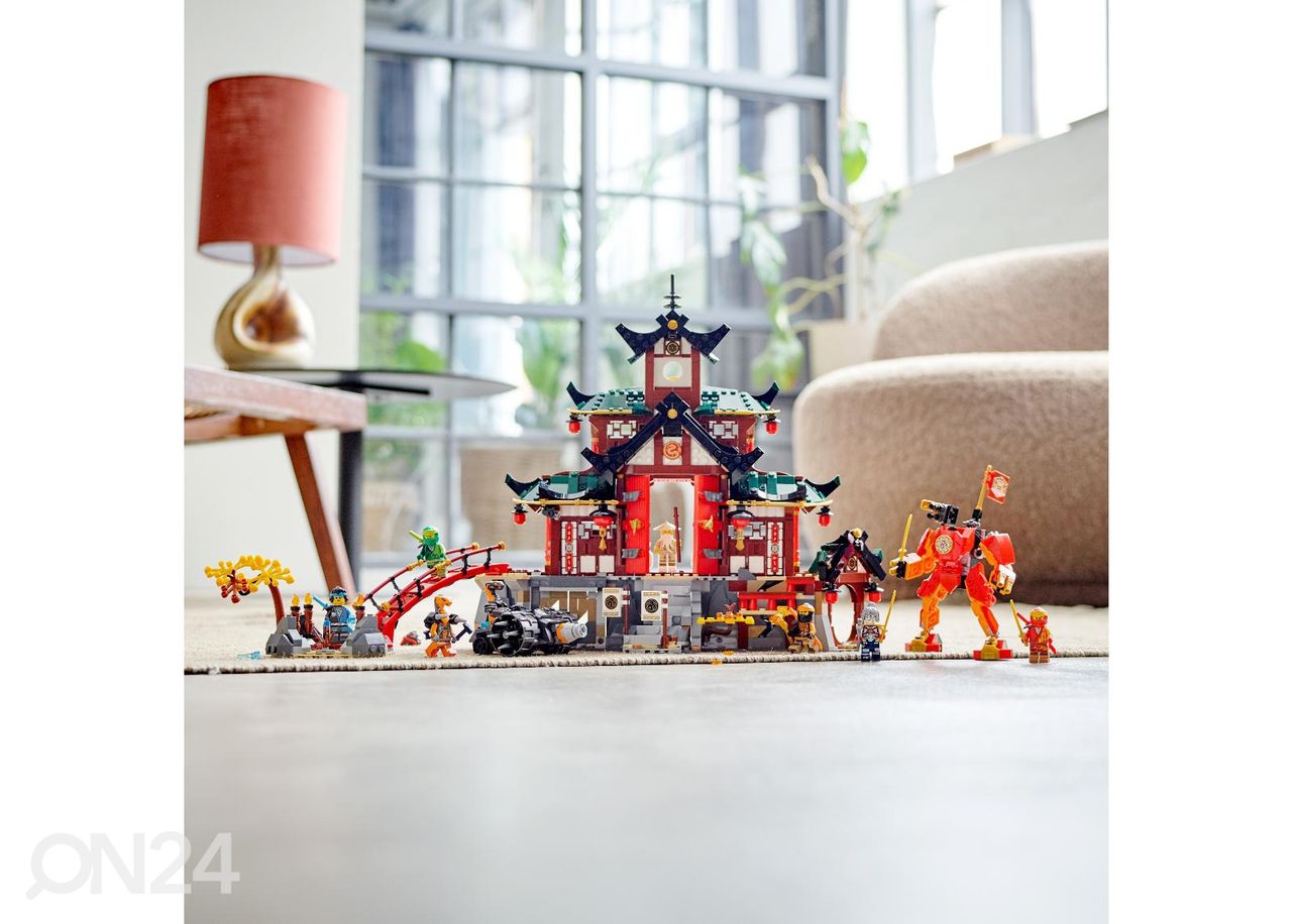 LEGO Ninjago Ninjade Dojo tempel suurendatud
