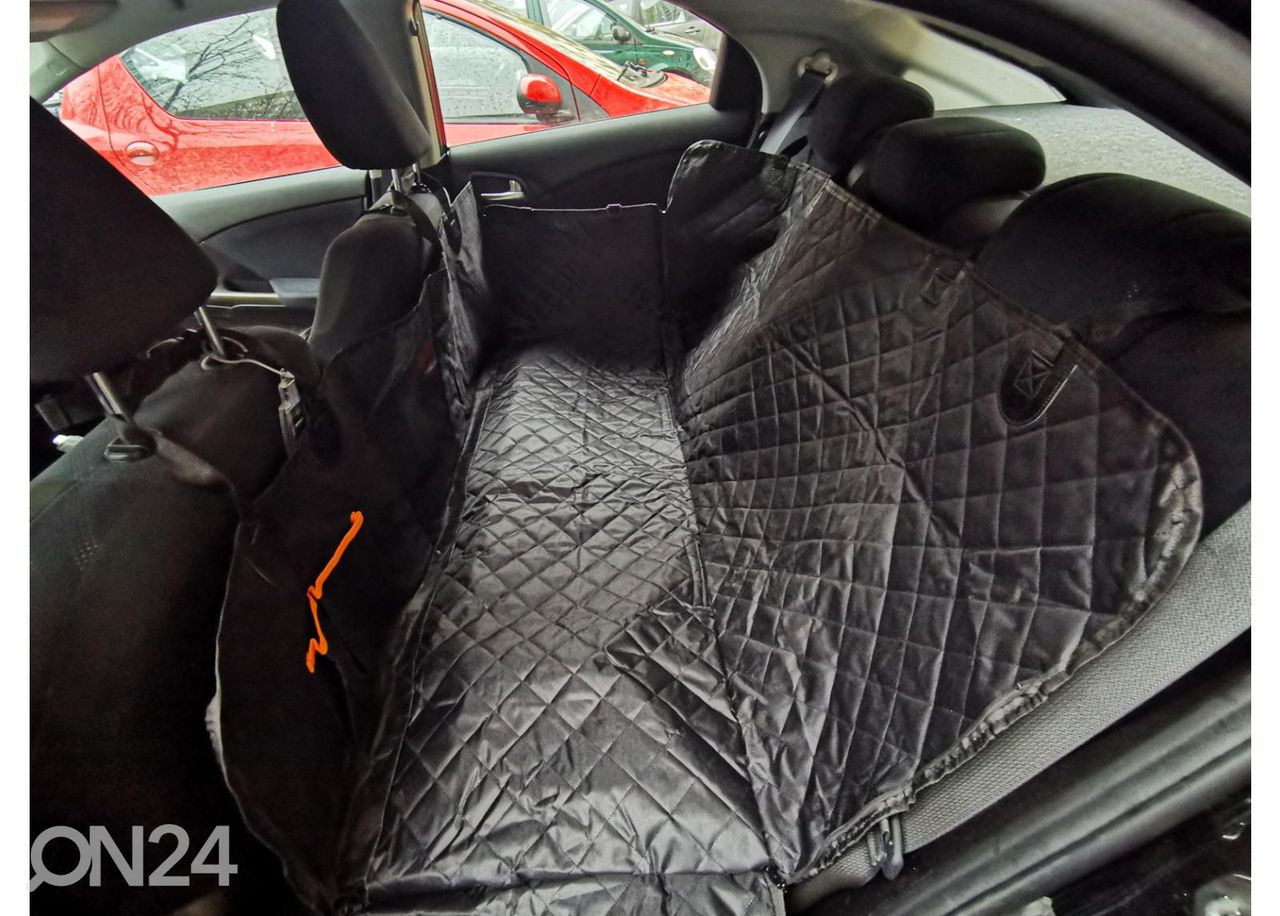 Lemmiklooma alusmatt autosse suurendatud