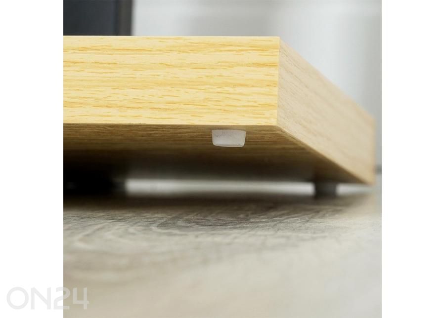 Lillepostament, 4 tasandiline suurendatud