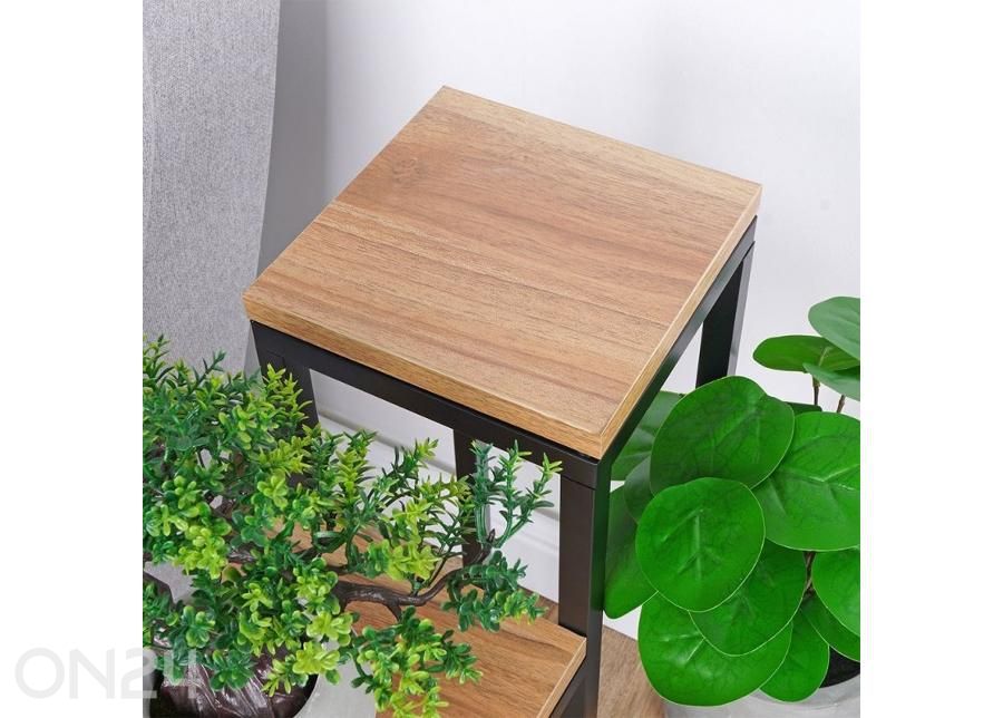 Lillepostament, 4 tasandit suurendatud