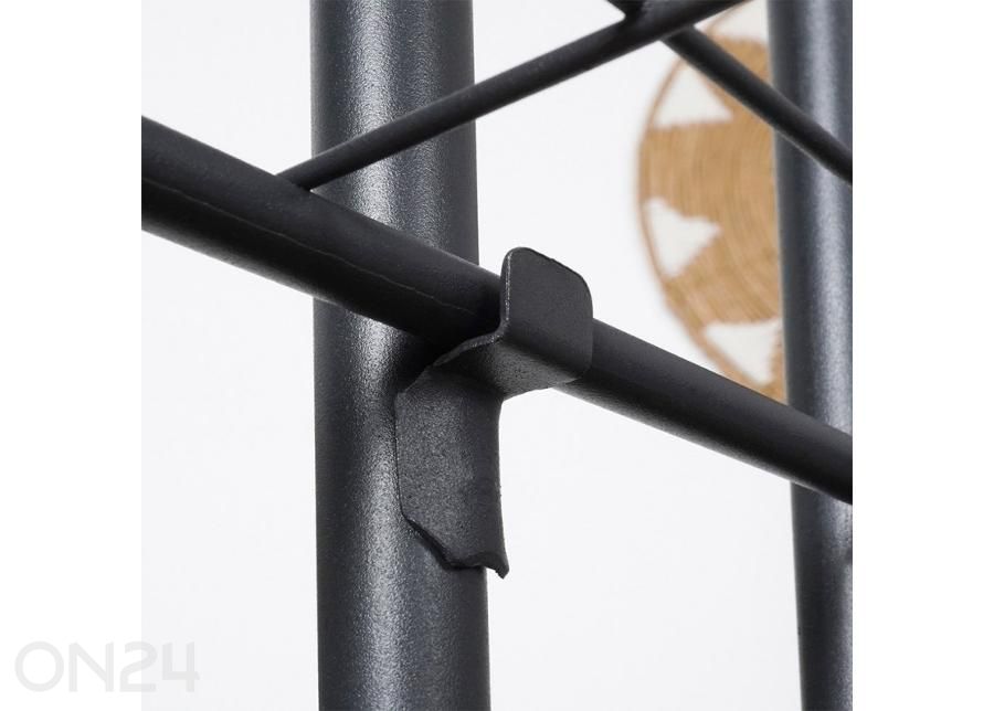 Lillepostament 6 tasandiga, must suurendatud