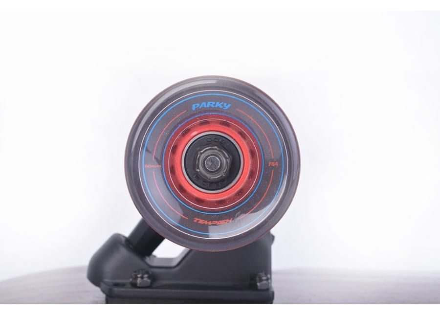 Longboard Moravia Tempish suurendatud