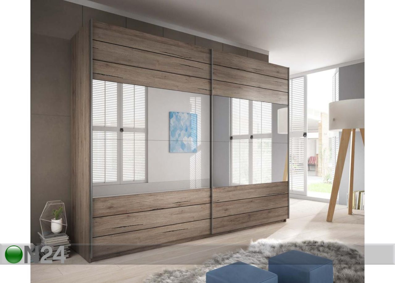 Lükandustega riidekapp suurendatud