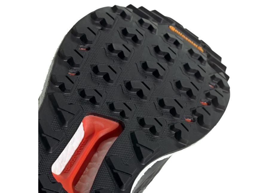 Matkajalatsid meestele adidas Terrex Free Hiker M D97203 suurendatud