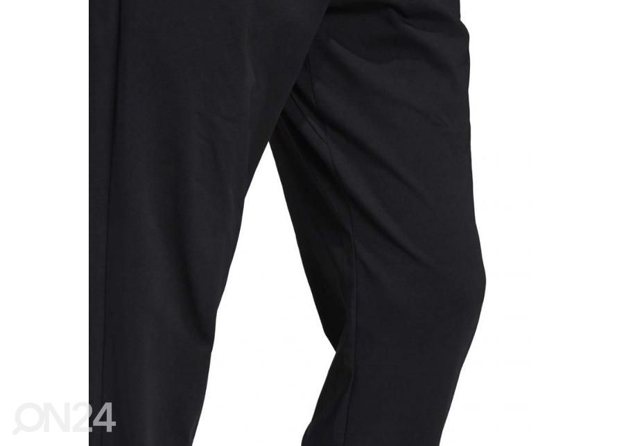 Meeste dressipüksid Adidas Essentials Plain Tapered Pant SJ suurendatud