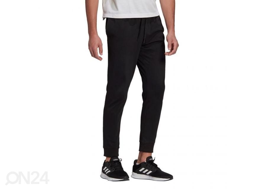 Meeste dressipüksid Adidas Essentials Single suurendatud