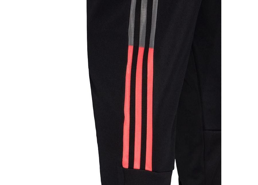 Meeste dressipüksid adidas Tango Tech Training Pants M FM0895 suurendatud