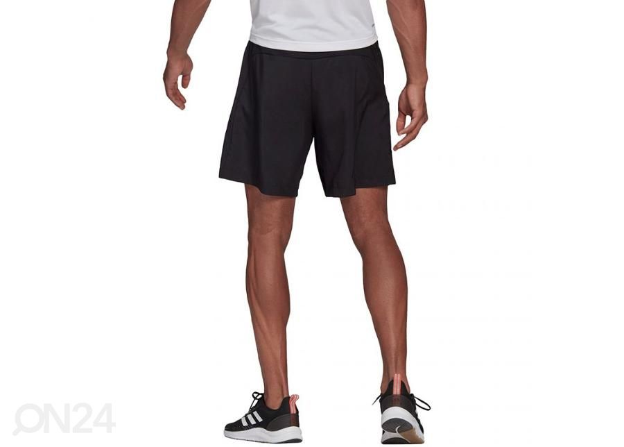 Meeste lühikesed treeningpüksid Adidas D2M Woven suurendatud