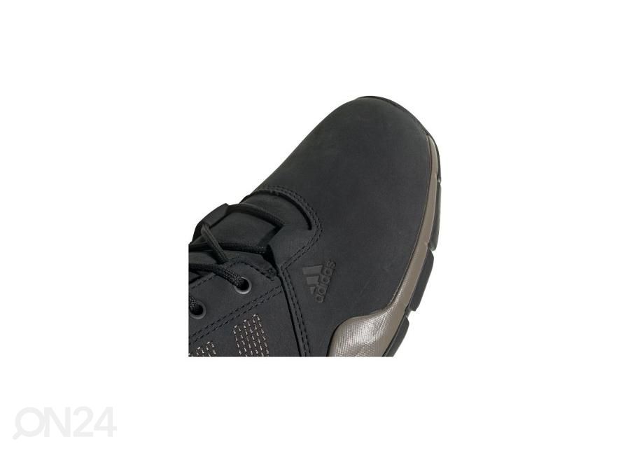 Meeste matkajalatsid Adidas Anzit DLX suurendatud
