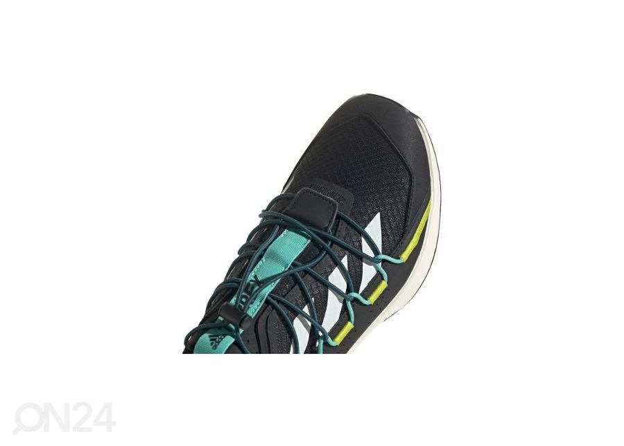 Meeste matkajalatsid Adidas Terrex Voyager 21 suurendatud
