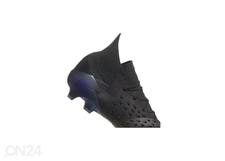 Meeste muru jalgpallijalatsid Adidas Predator Freak.1 FG suurendatud