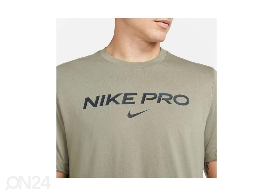 Meeste treeningsärk Nike Pro suurendatud