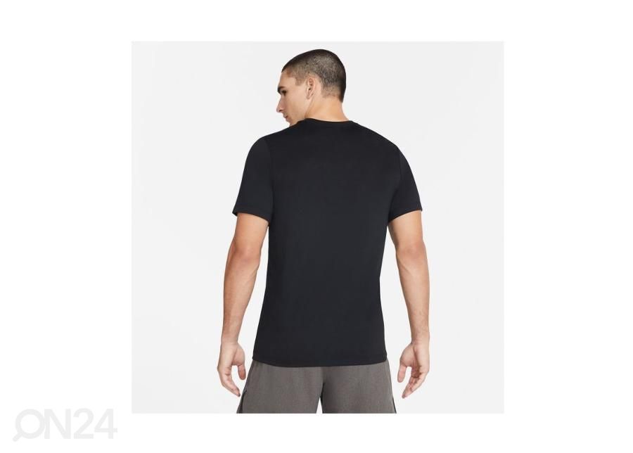 Meeste treeningsärk Nike Pro suurendatud