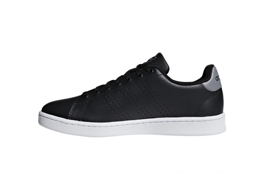 Meeste vabaajajalatsid adidas Advantage M F36431 suurendatud