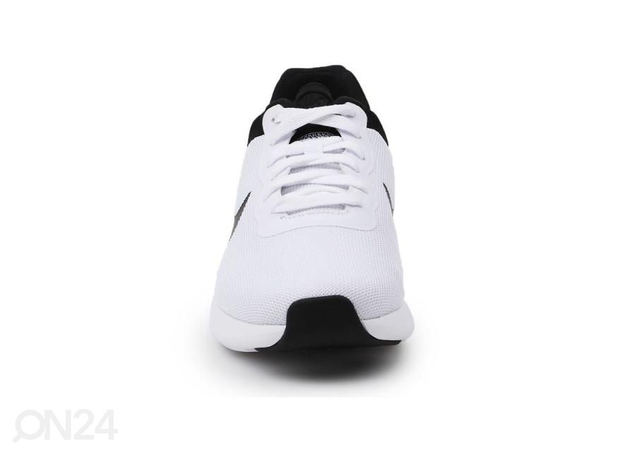 Meeste vabaajajalatsid Nike Air Max Modern Essential suurendatud