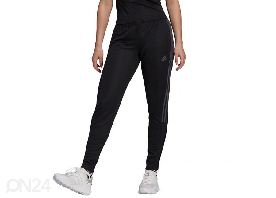 Naiste dressipüksid Adidas Tiro Trackpant suurendatud
