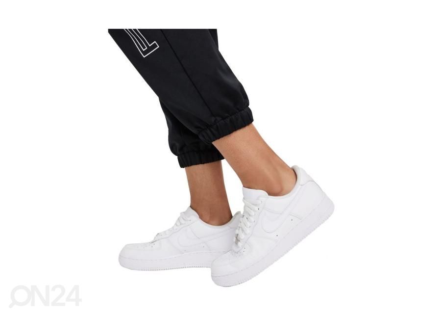 Naiste dressipüksid Nike NSW Air suurendatud