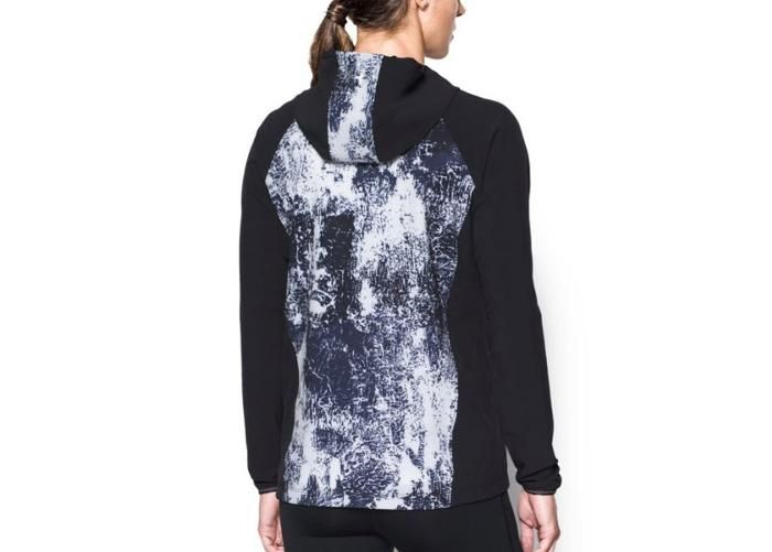 Naiste jooksu jope Under Armour Out Run The Storm Printed W 1304715-001 suurendatud
