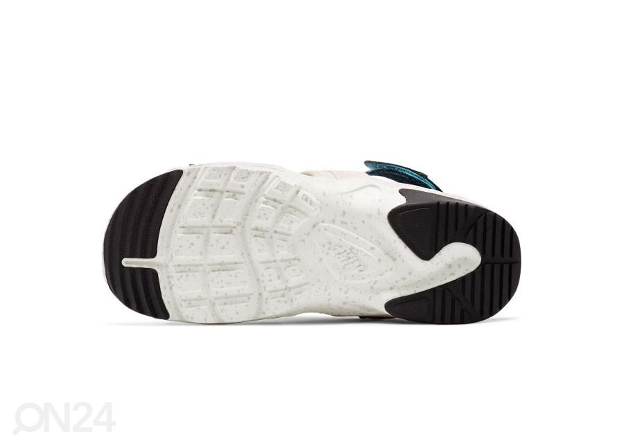 Naiste sandaalid Nike Canyon suurendatud