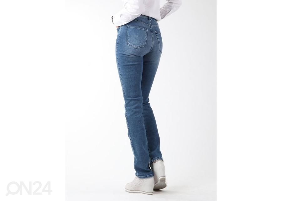 Naiste teksad Wrangler suurendatud