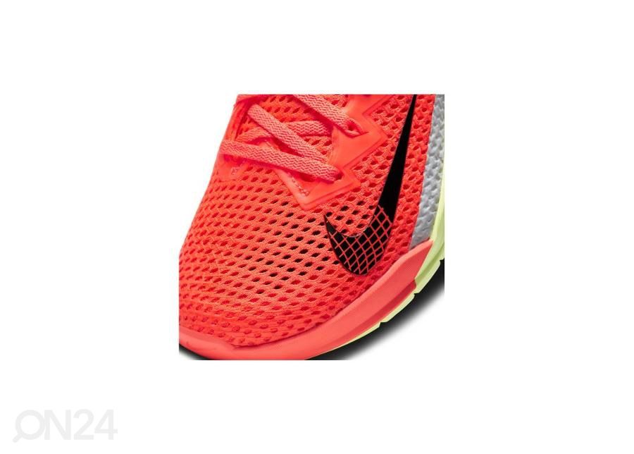 Naiste treeningjalatsid Nike Metcon 6 suurendatud