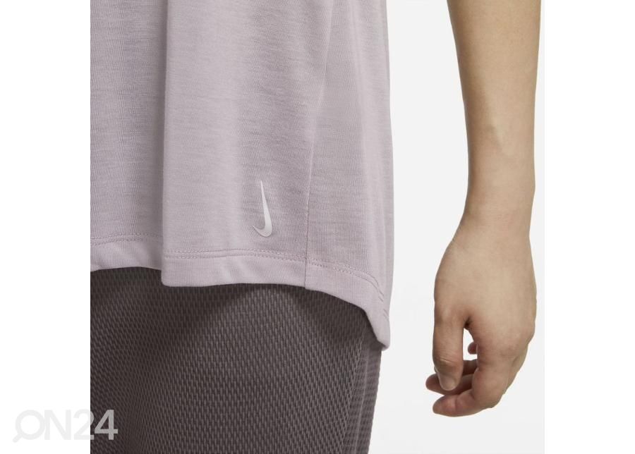 Naiste treeningsärk Nike Yoga Dri-FIT suurendatud