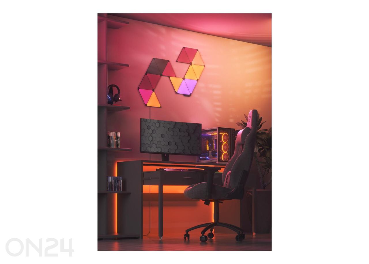 Nanoleaf Shapes Black Triangles laienduskomplekt (3 paneeli), must suurendatud
