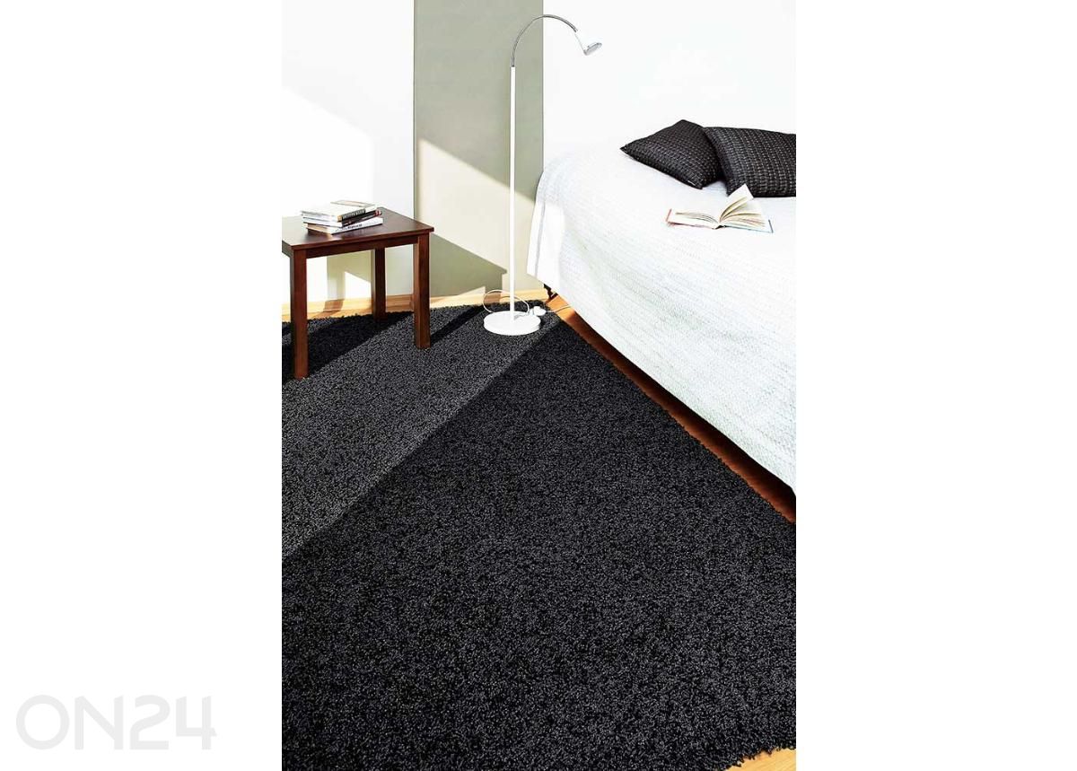 Narma pikakarvaline vaip Spice™ black ümar Ø 133 cm suurendatud