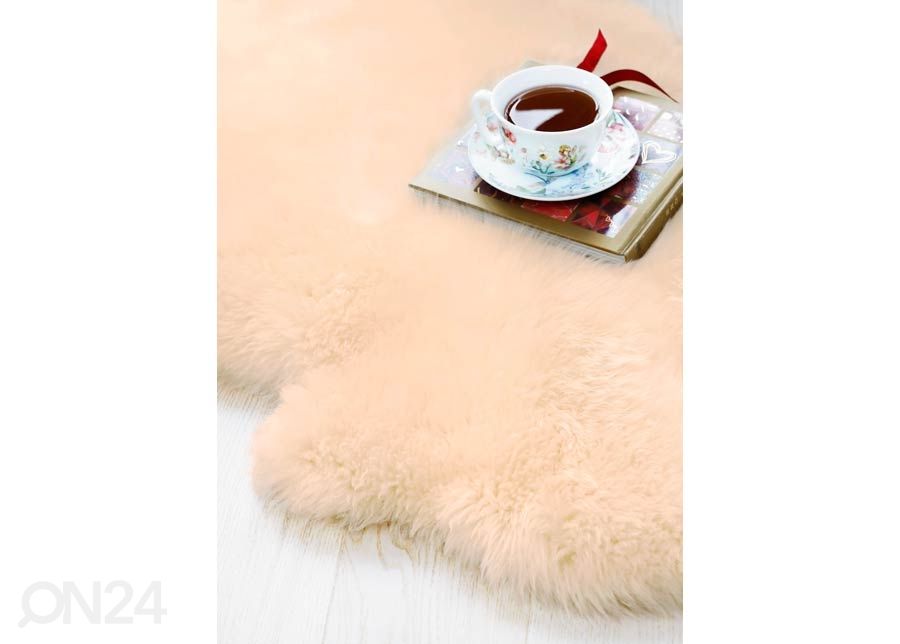 Naturaalne lambanahk Merino cream M ±60x90 cm suurendatud