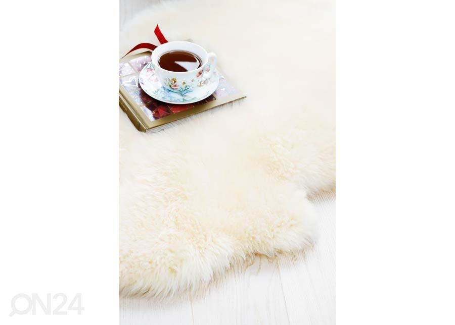 Naturaalne lambanahk Merino natural white Octo ±170x180 cm suurendatud