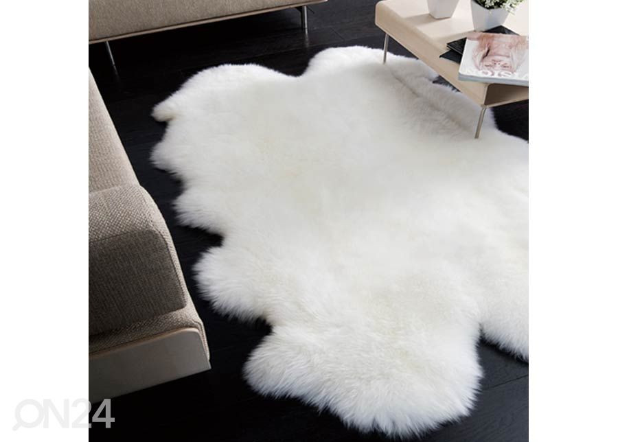 Naturaalne lambanahk Merino natural white Quatro ±90x180 cm suurendatud