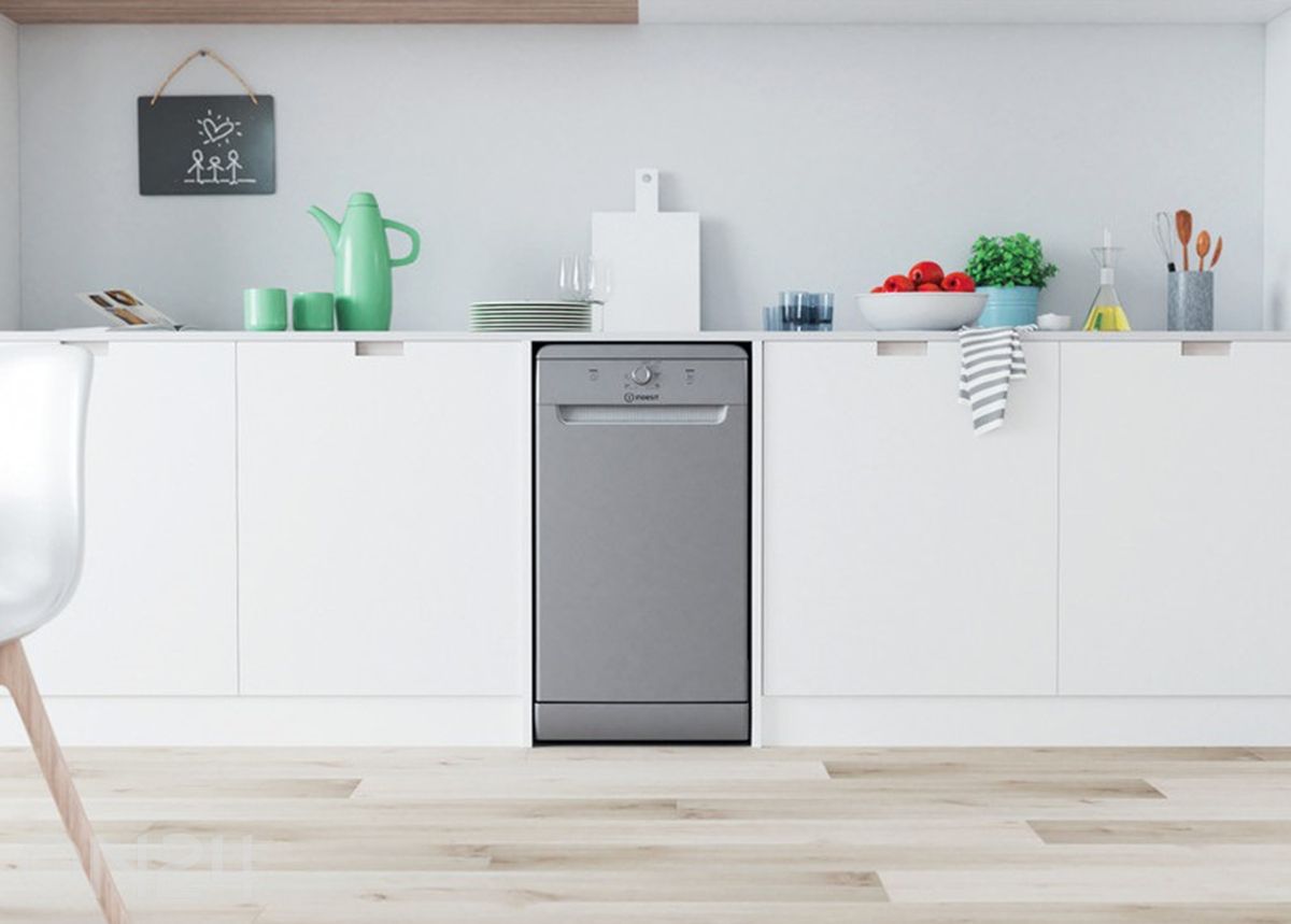 Nõudepesumasin Indesit DF9E1B10S suurendatud