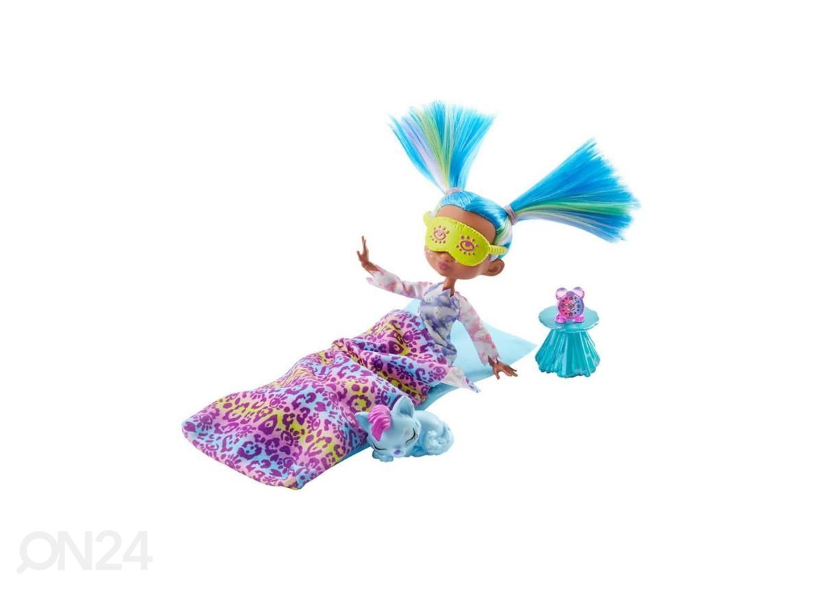 Nukk Cave Club Tella pidžaamapidu suurendatud