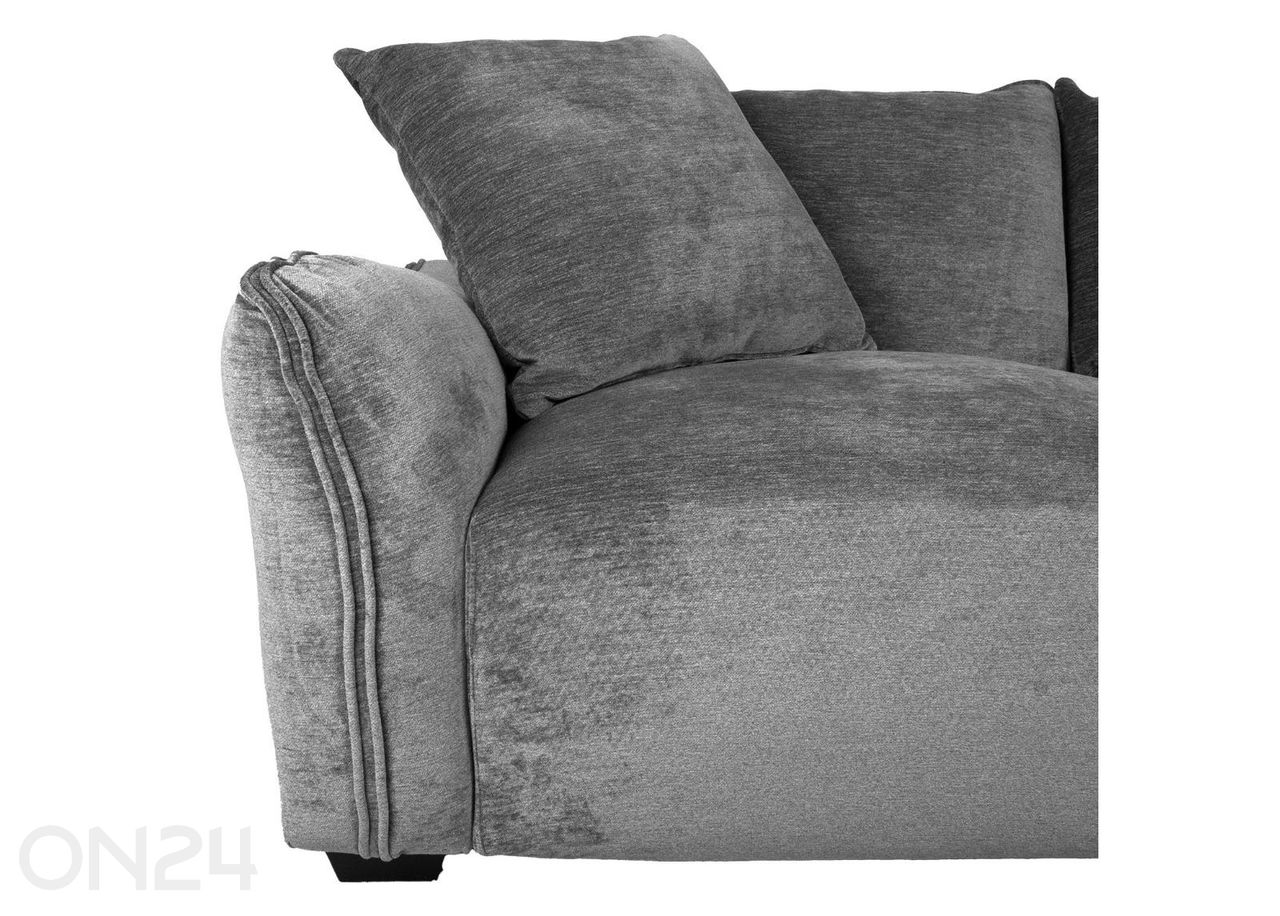 Nurgadiivan Divi suurendatud