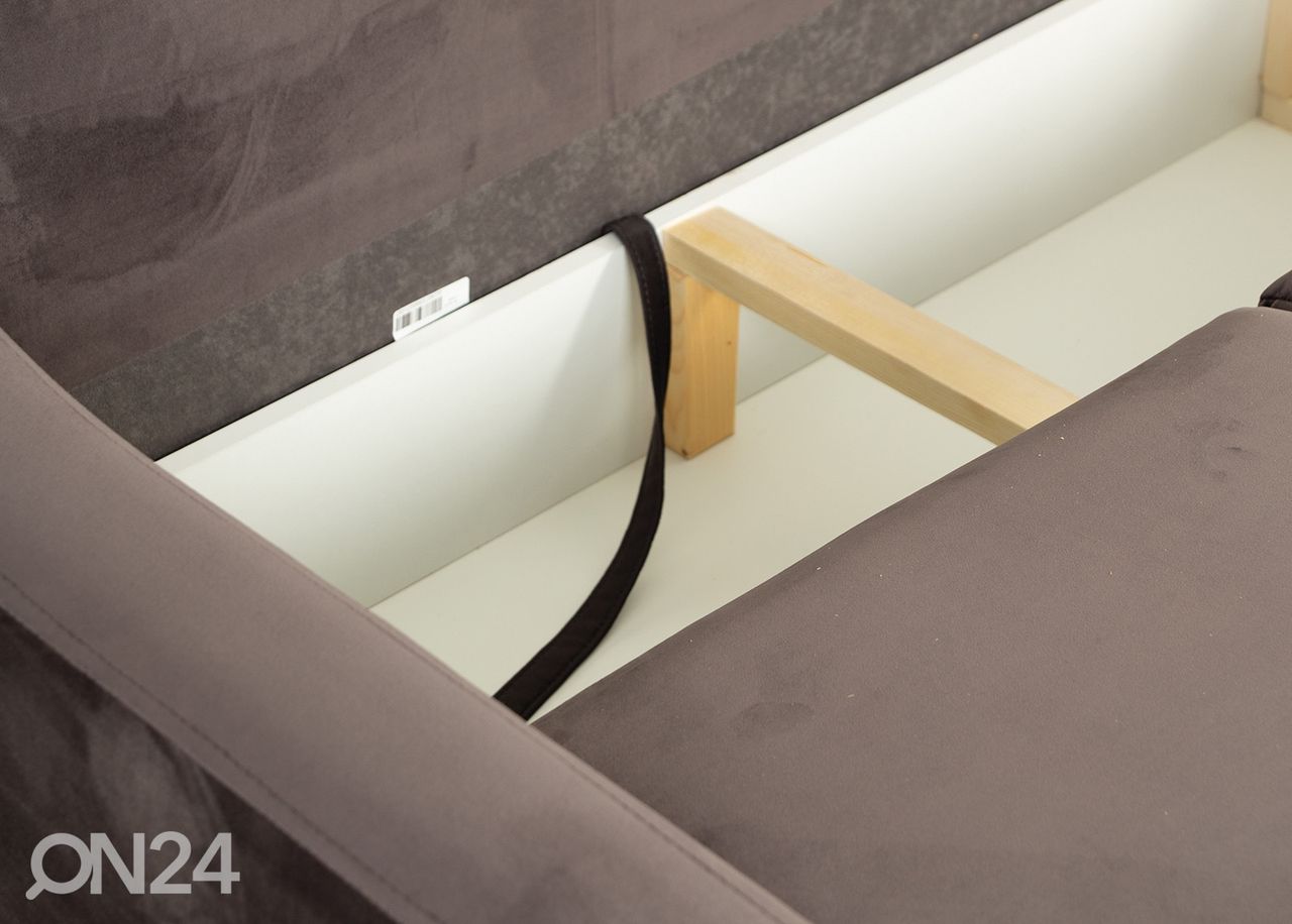 Nurgadiivanvoodi suurendatud