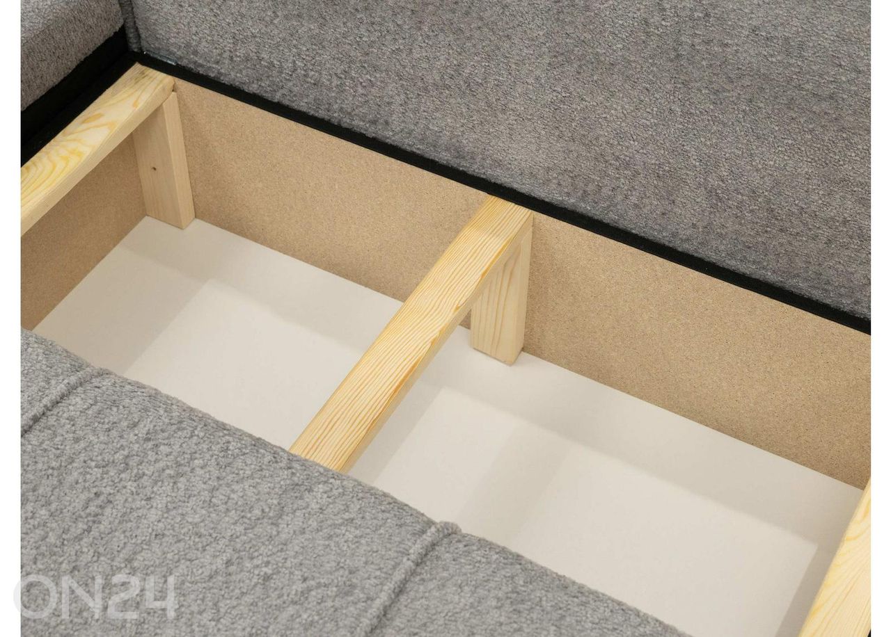 Nurgadiivanvoodi Furyn I suurendatud