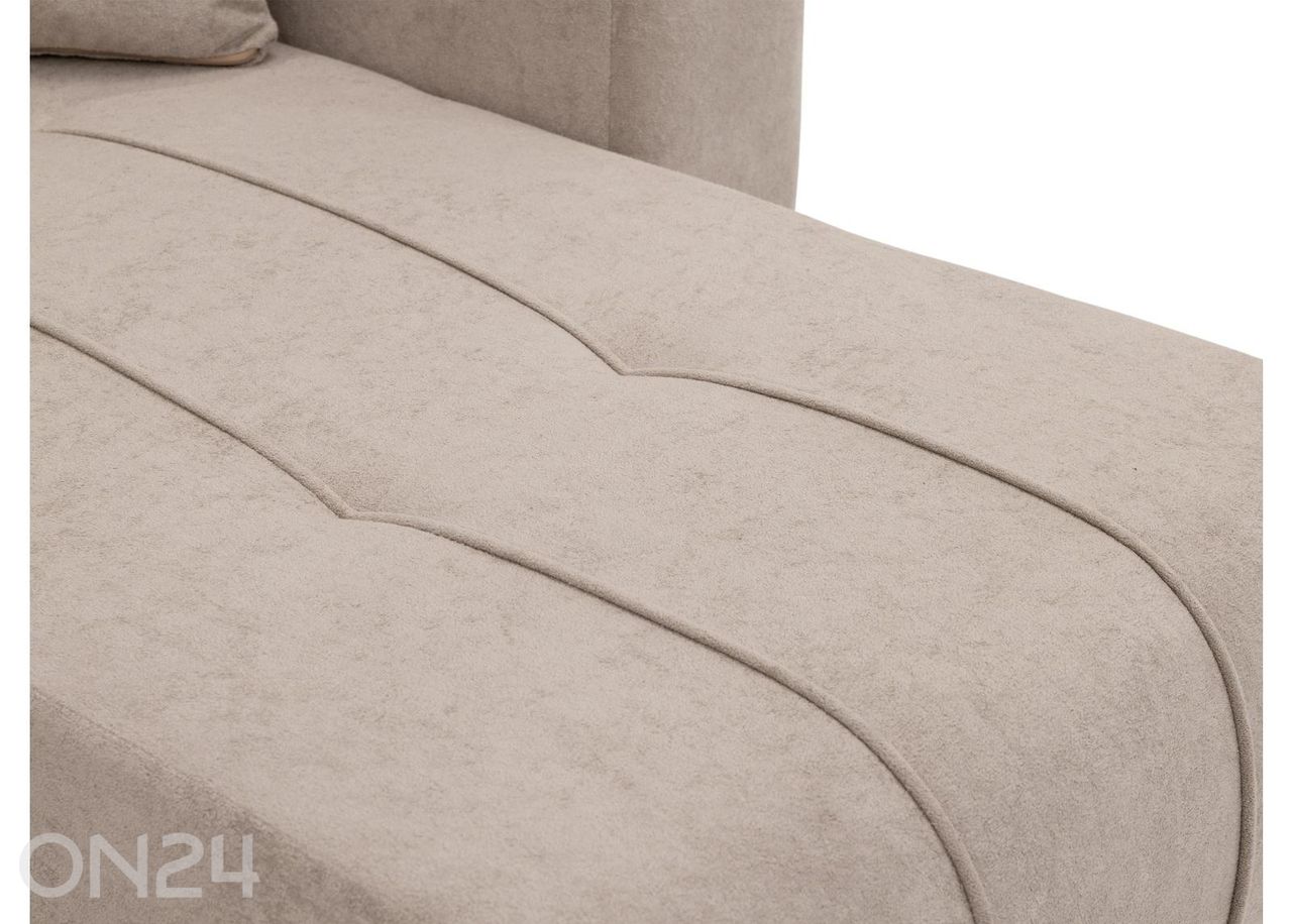 Nurgadiivanvoodi Furyn U suurendatud