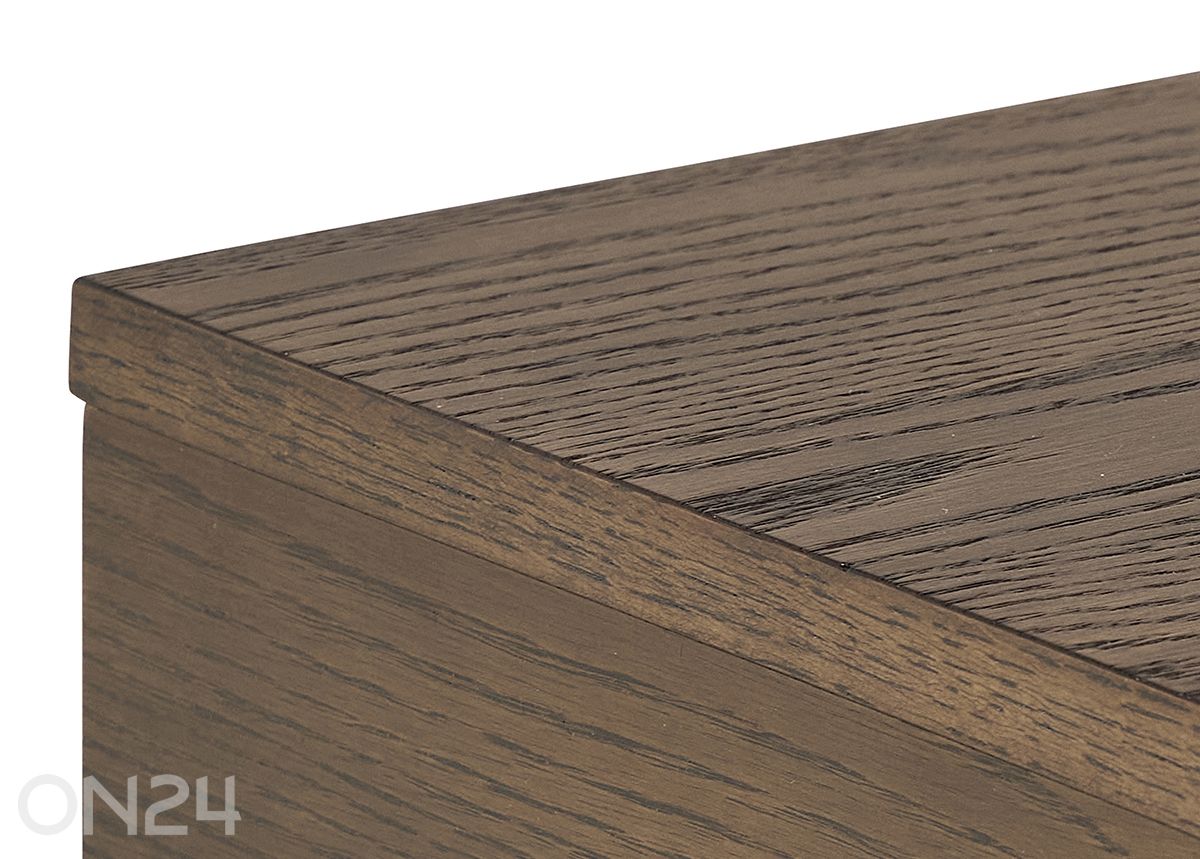 Öökapp Monfort suurendatud