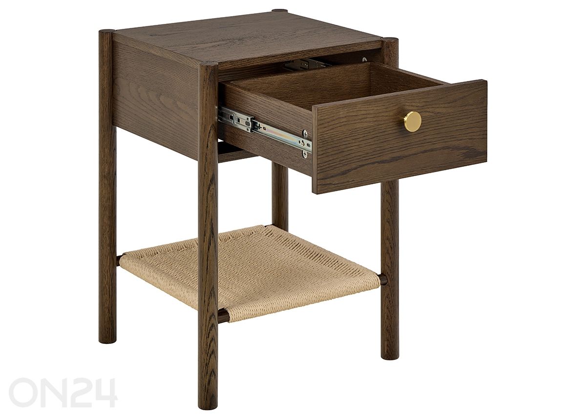 Öökapp Monfort suurendatud