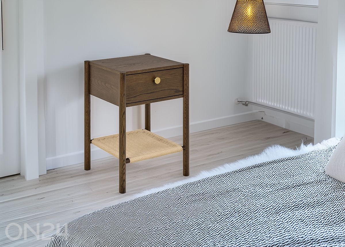 Öökapp Monfort suurendatud