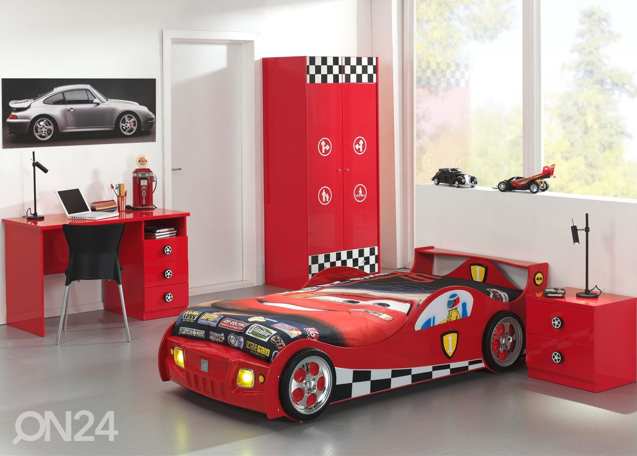 Öökapp Monza suurendatud