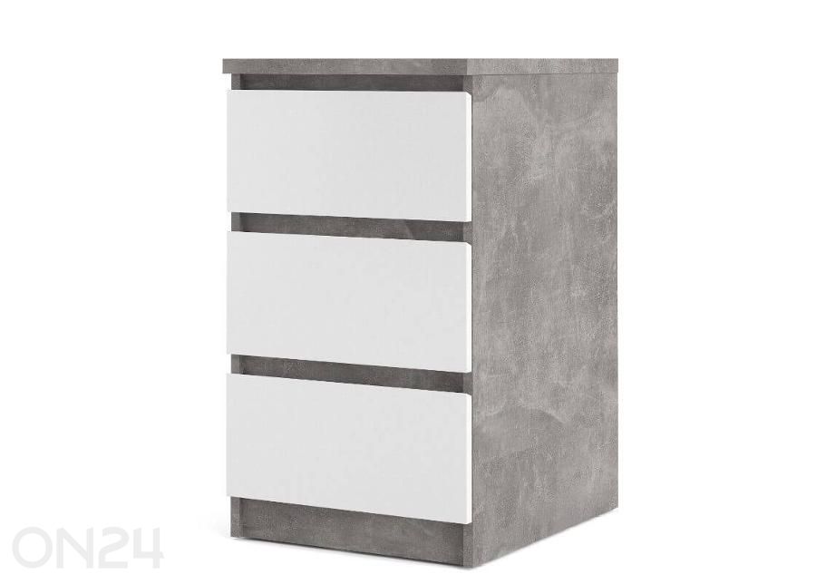 Öökapp Naia suurendatud