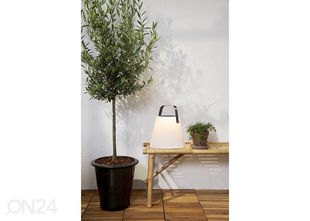 Päikesepaneeliga rippvalgusti Solia Shade suurendatud