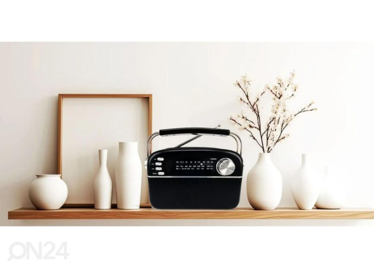 Päikesepatareidega raadio Manta RDI918 suurendatud