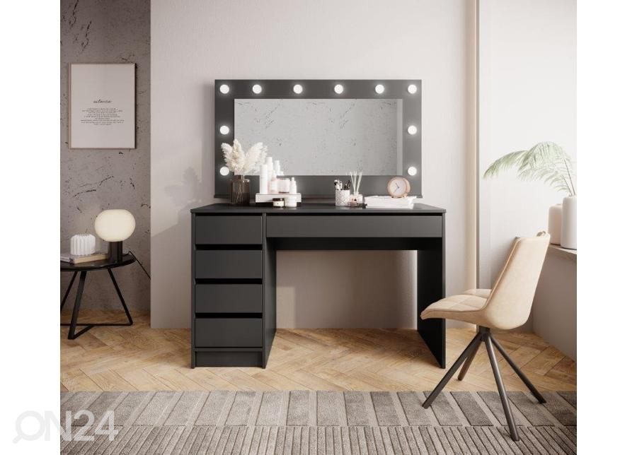 Peegel Ada LED valgustusega suurendatud