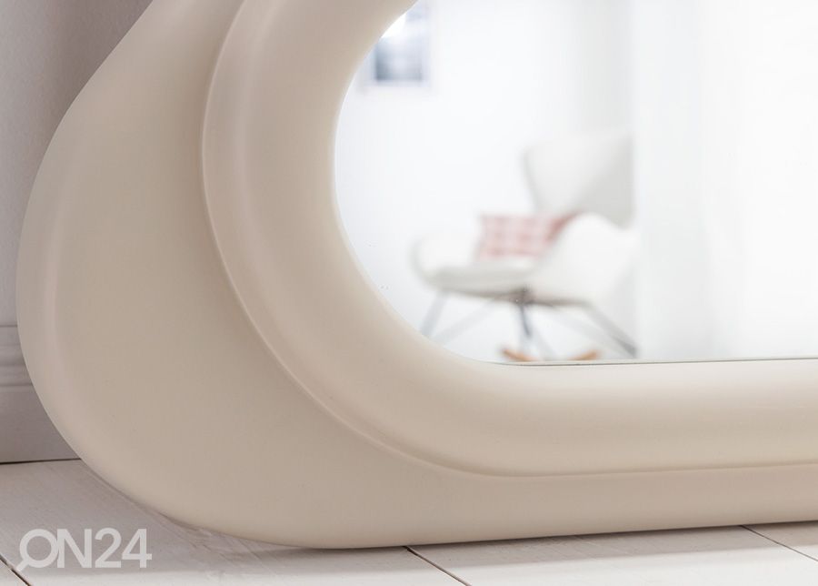 Peegel Curvy suurendatud