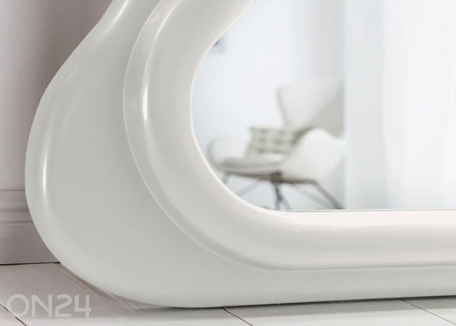 Peegel Curvy suurendatud