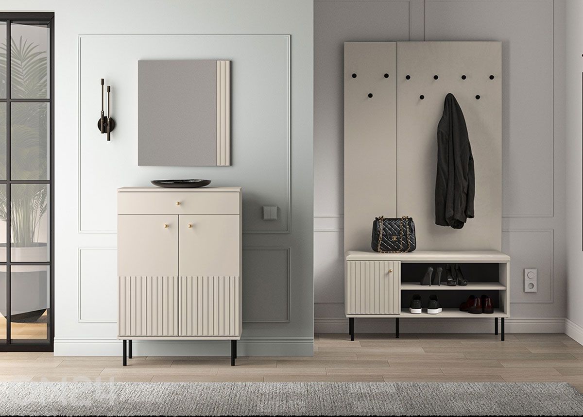 Peegel Sophie suurendatud