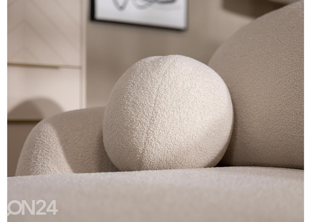 Pesukastiga nurgadiivanvoodi suurendatud